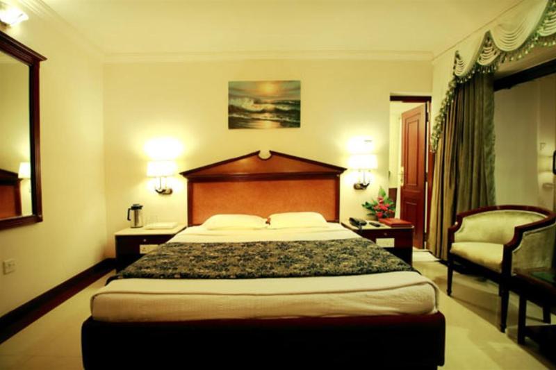 Westway Hotel Kozhikode Dış mekan fotoğraf