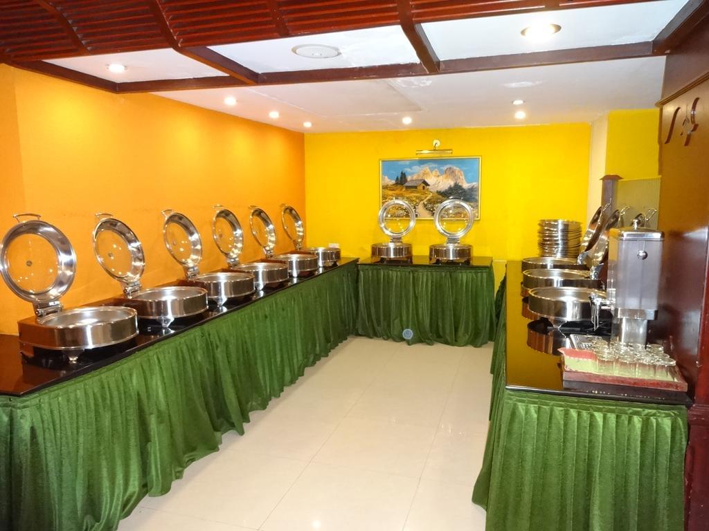 Westway Hotel Kozhikode Dış mekan fotoğraf