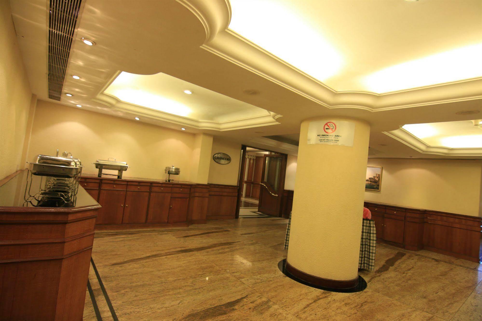 Westway Hotel Kozhikode Dış mekan fotoğraf