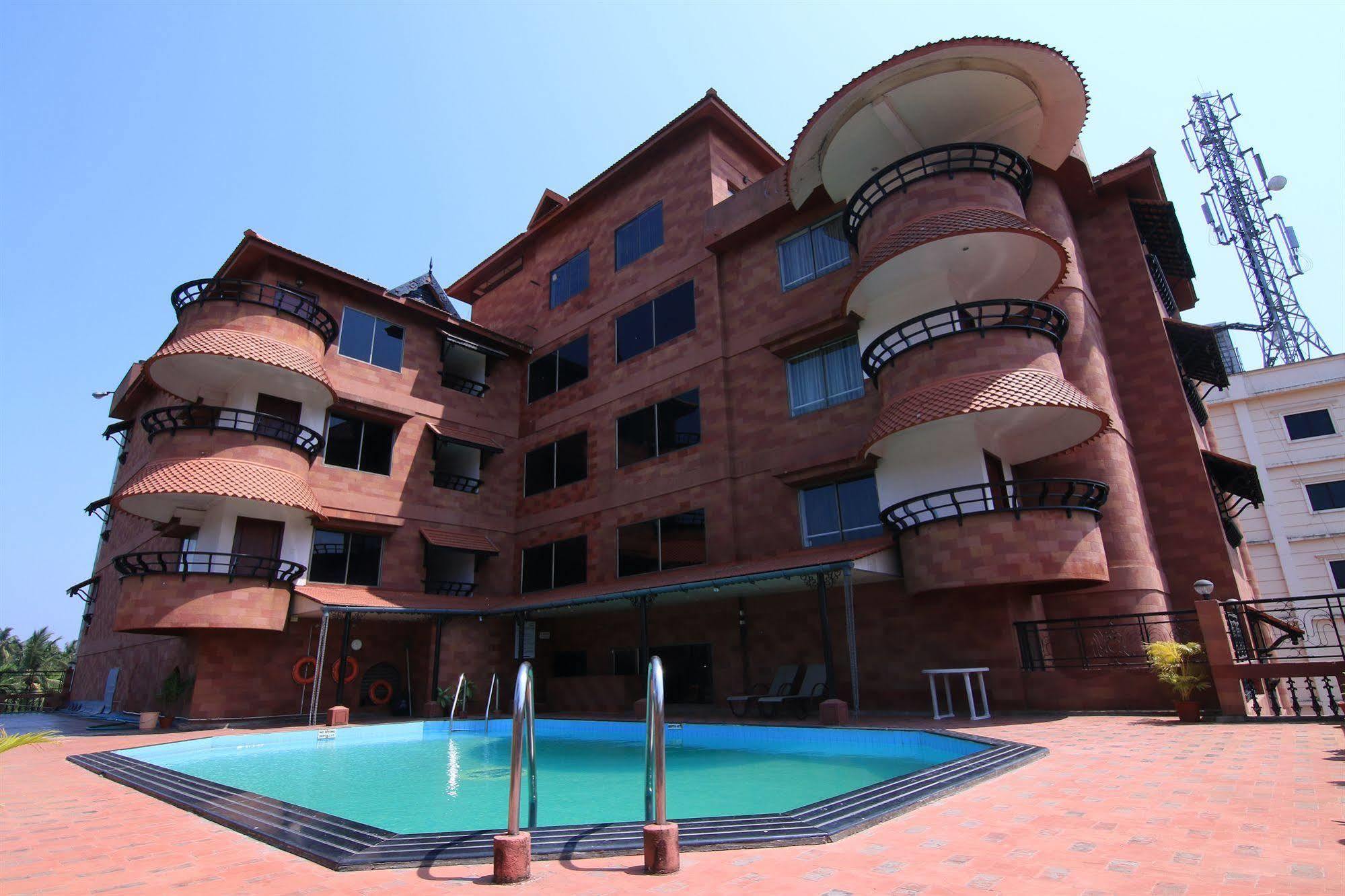 Westway Hotel Kozhikode Dış mekan fotoğraf