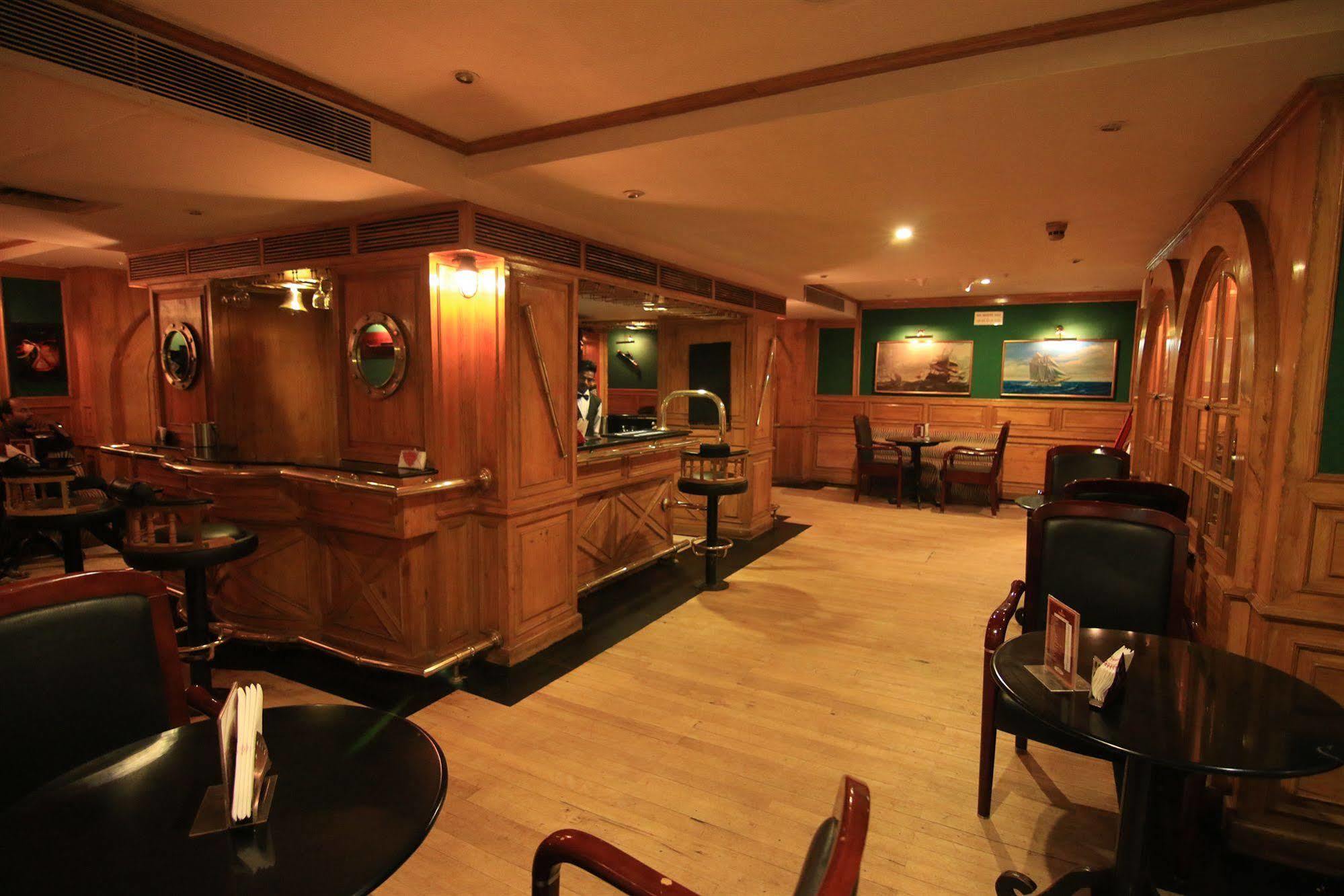 Westway Hotel Kozhikode Dış mekan fotoğraf